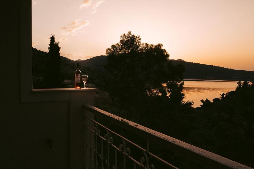 Villa Kastri Apartments Vassiliki Esterno foto